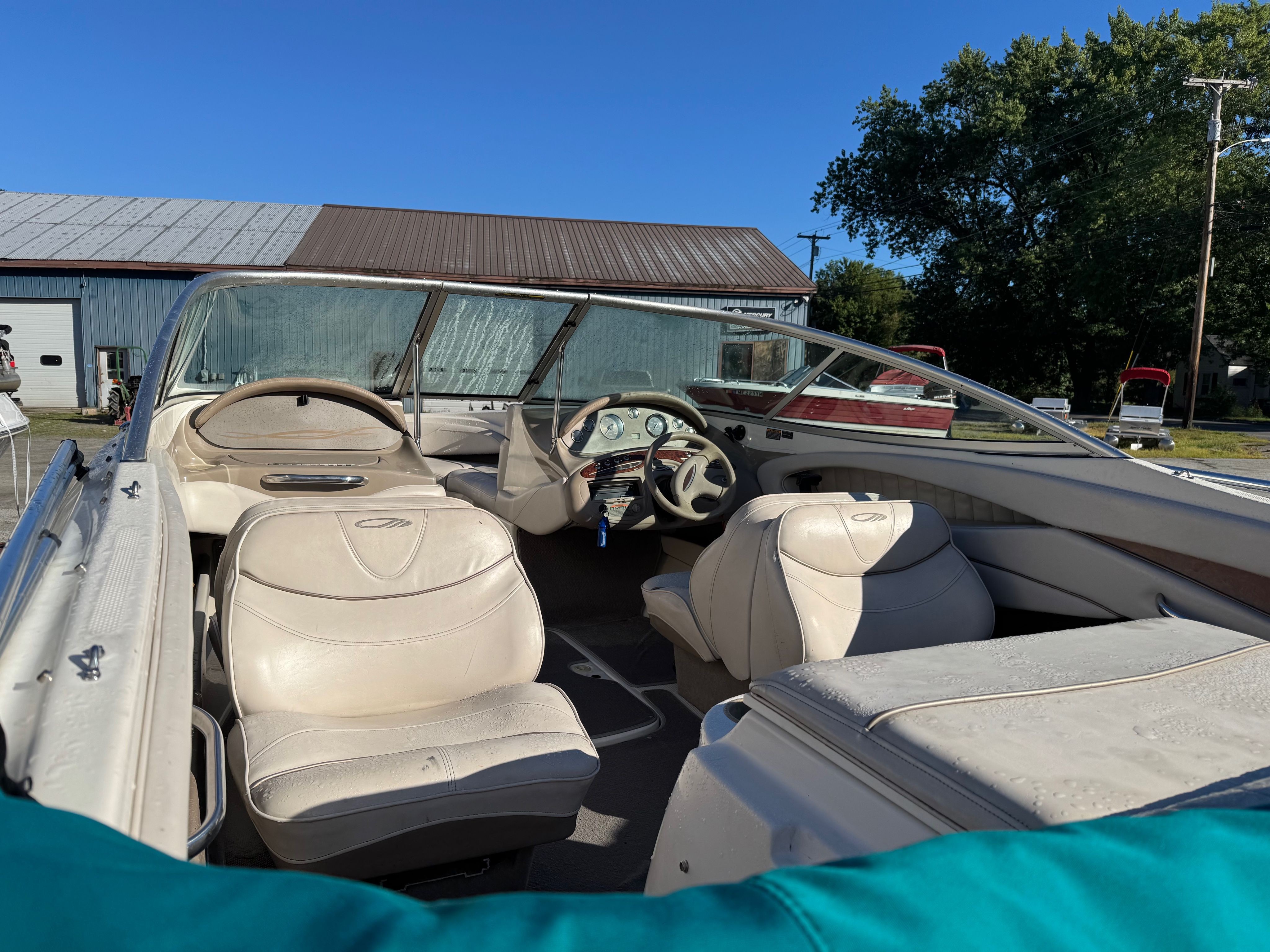 2000 Maxum 19 SR - Image 6