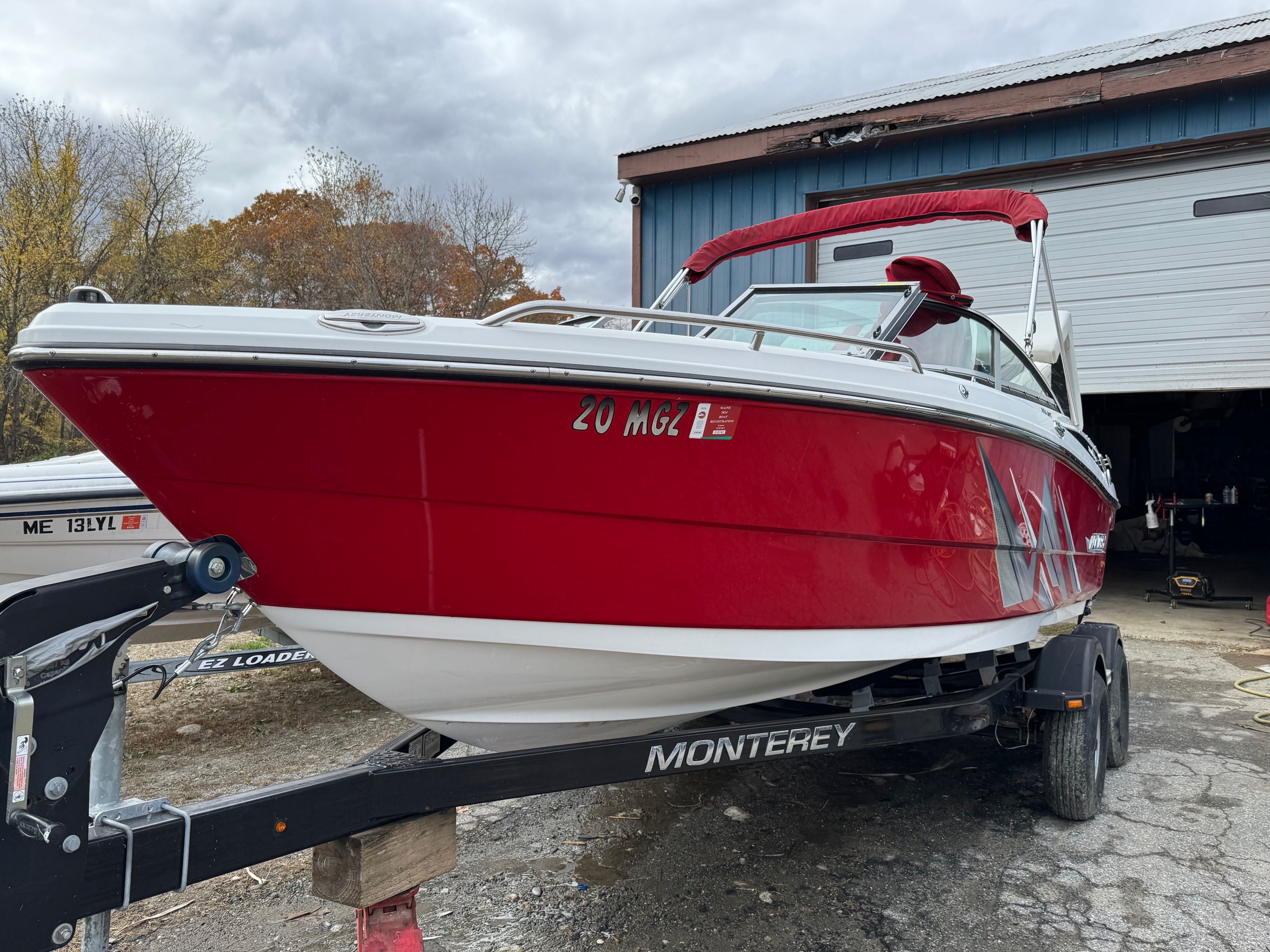 2015 Monterey Montura 196 MS - Image 2