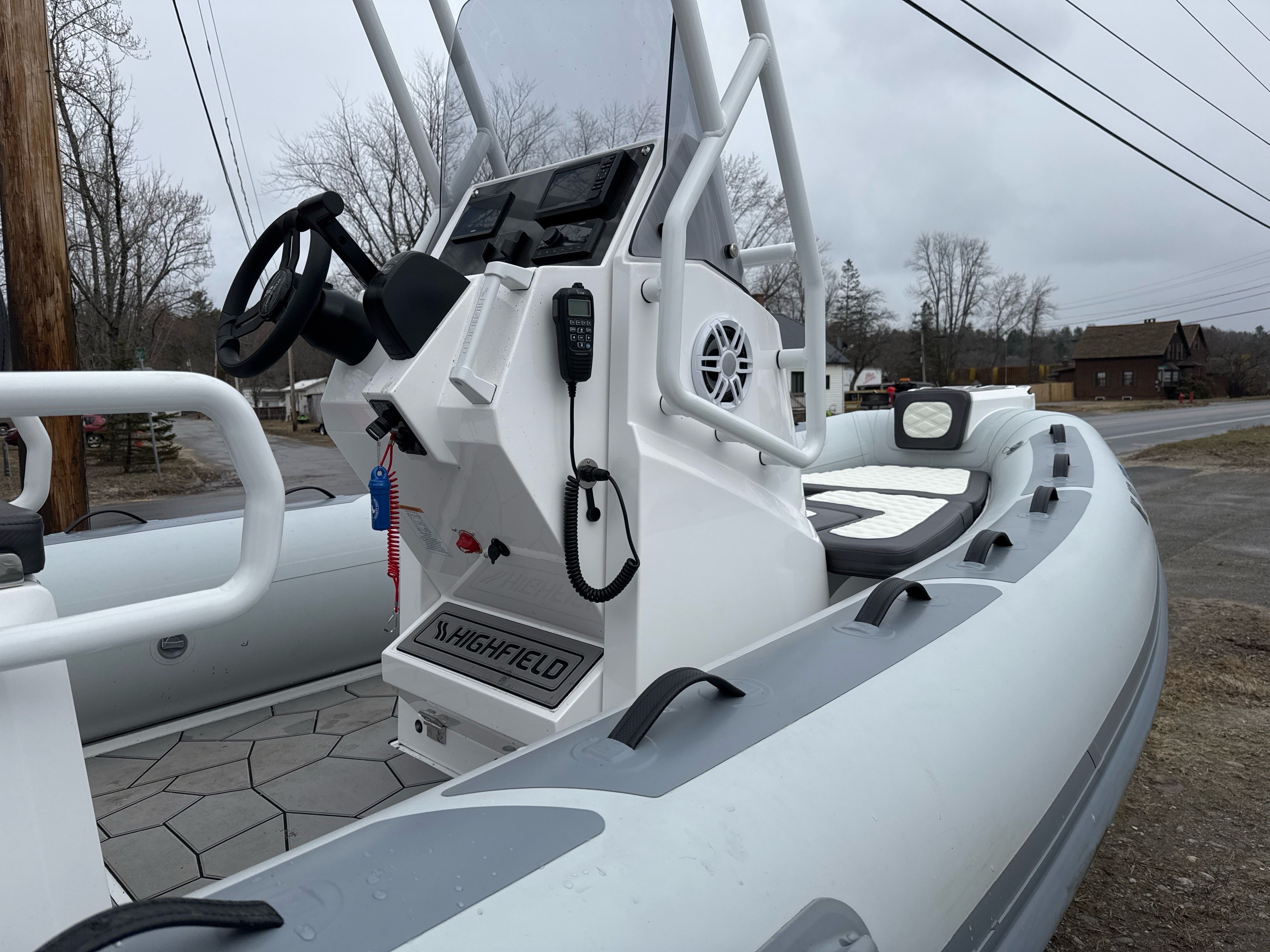 2025 Highfield - Image 3